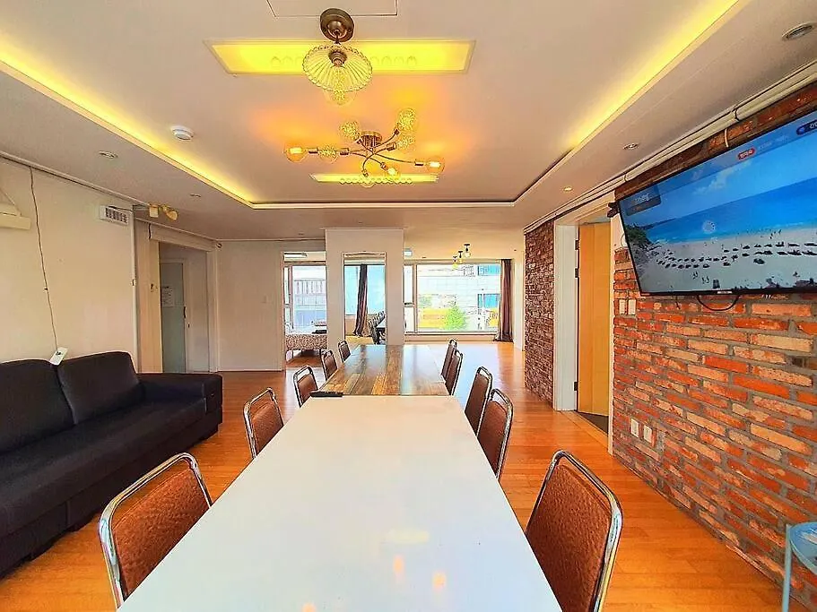 Pensionat Jandariro Hotell Seoul